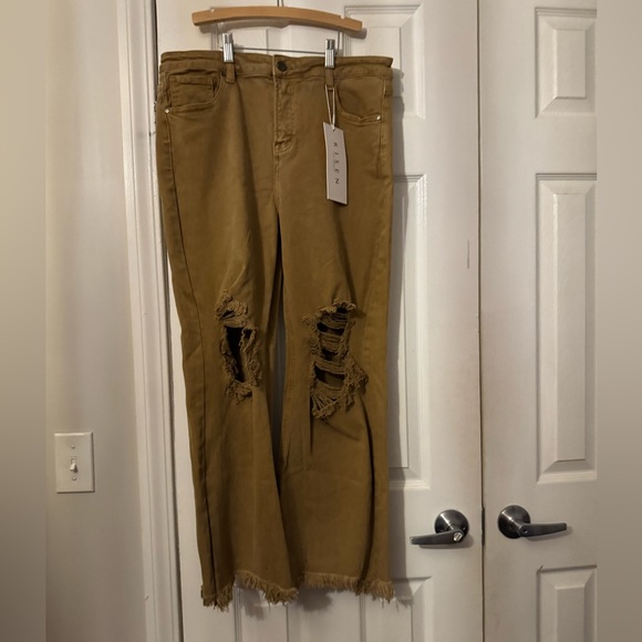 Risen Womens Distressed Ankle Flare Jeans High Rise brown Denim Frayed Hem Sz 15 - Picture 1 of 11
